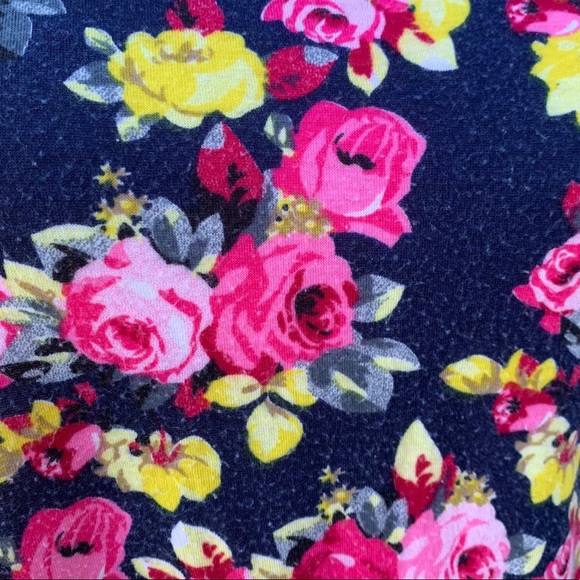 Jamby Dress - Picture 4 of 7